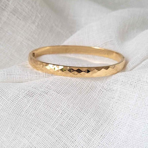 NYLA Gold Bangle