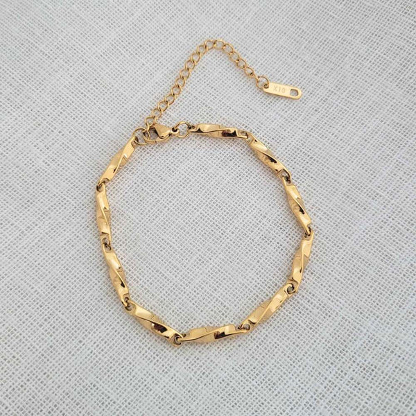 HELENA Gold Bracelet